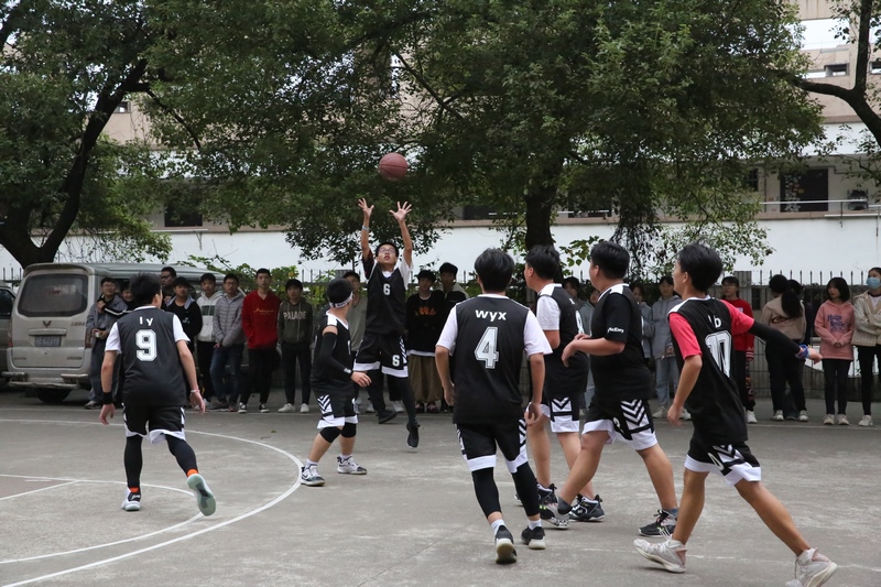 邵陽市華龍中學(xué),邵陽中學(xué)教育,高中教育,師資雄厚,名優(yōu)教師 邵陽市華龍中學(xué),邵陽中學(xué)教育,高中教育,師資雄厚,名優(yōu)教師
