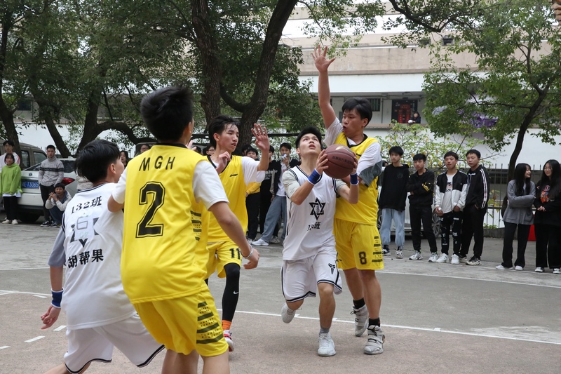 邵陽市華龍中學(xué),邵陽中學(xué)教育,高中教育,師資雄厚,名優(yōu)教師 邵陽市華龍中學(xué),邵陽中學(xué)教育,高中教育,師資雄厚,名優(yōu)教師