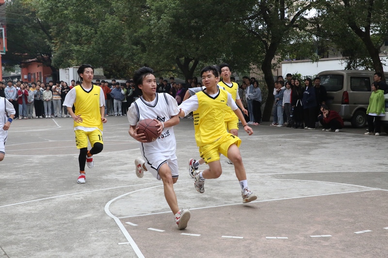 邵陽市華龍中學(xué),邵陽中學(xué)教育,高中教育,師資雄厚,名優(yōu)教師 邵陽市華龍中學(xué),邵陽中學(xué)教育,高中教育,師資雄厚,名優(yōu)教師
